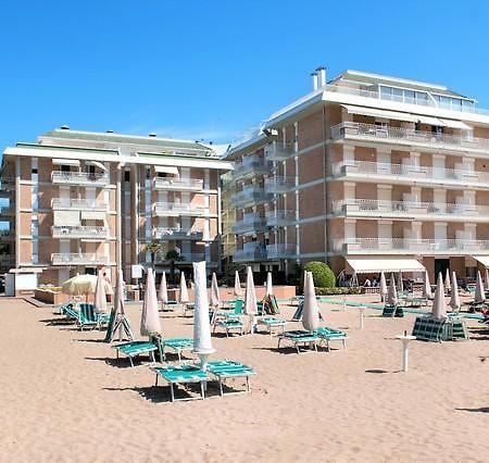 Appartamento Puerto del Sol Lido di Jesolo Esterno foto